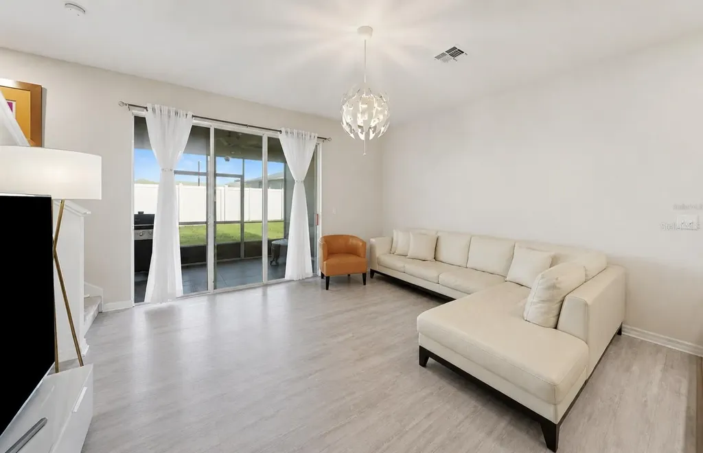 3322 Pleasant Willow Court Brandon FL 33511