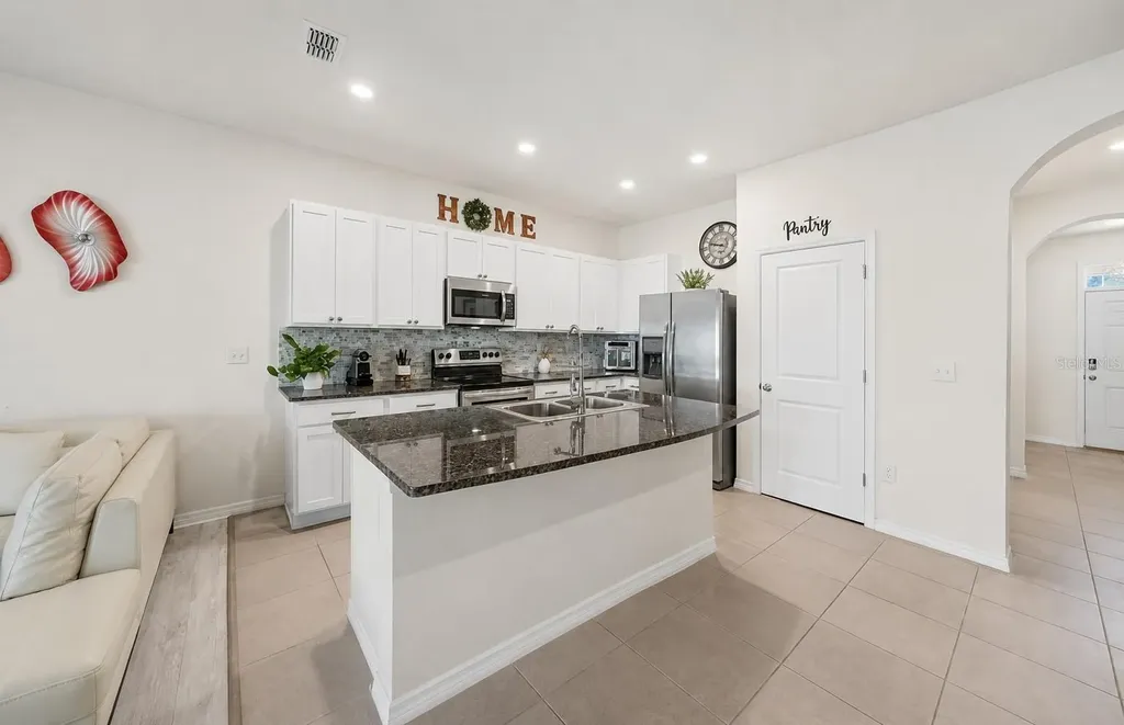 3322 Pleasant Willow Court Brandon FL 33511
