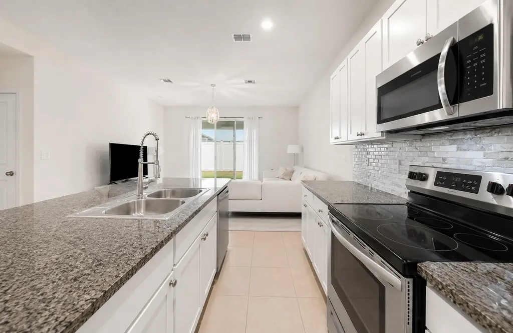 3322 Pleasant Willow Court Brandon FL 33511