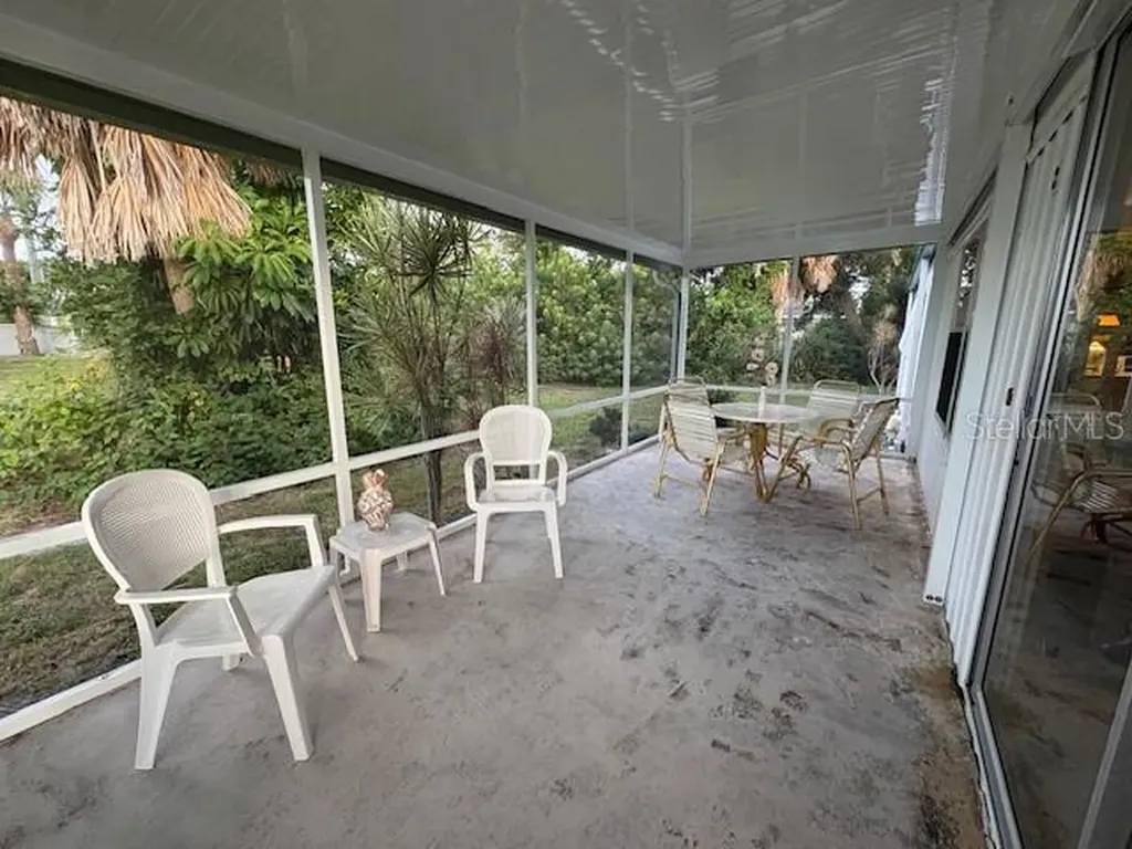 51 N Flora Vista Street Englewood FL 34223