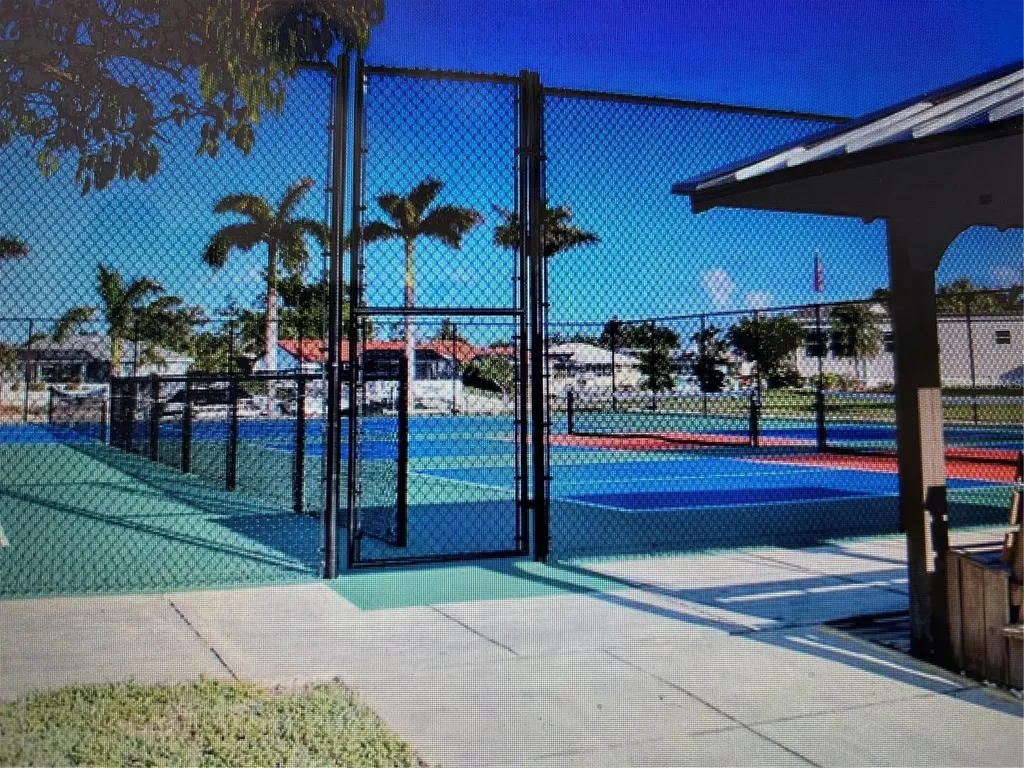 51 N Flora Vista Street Englewood FL 34223