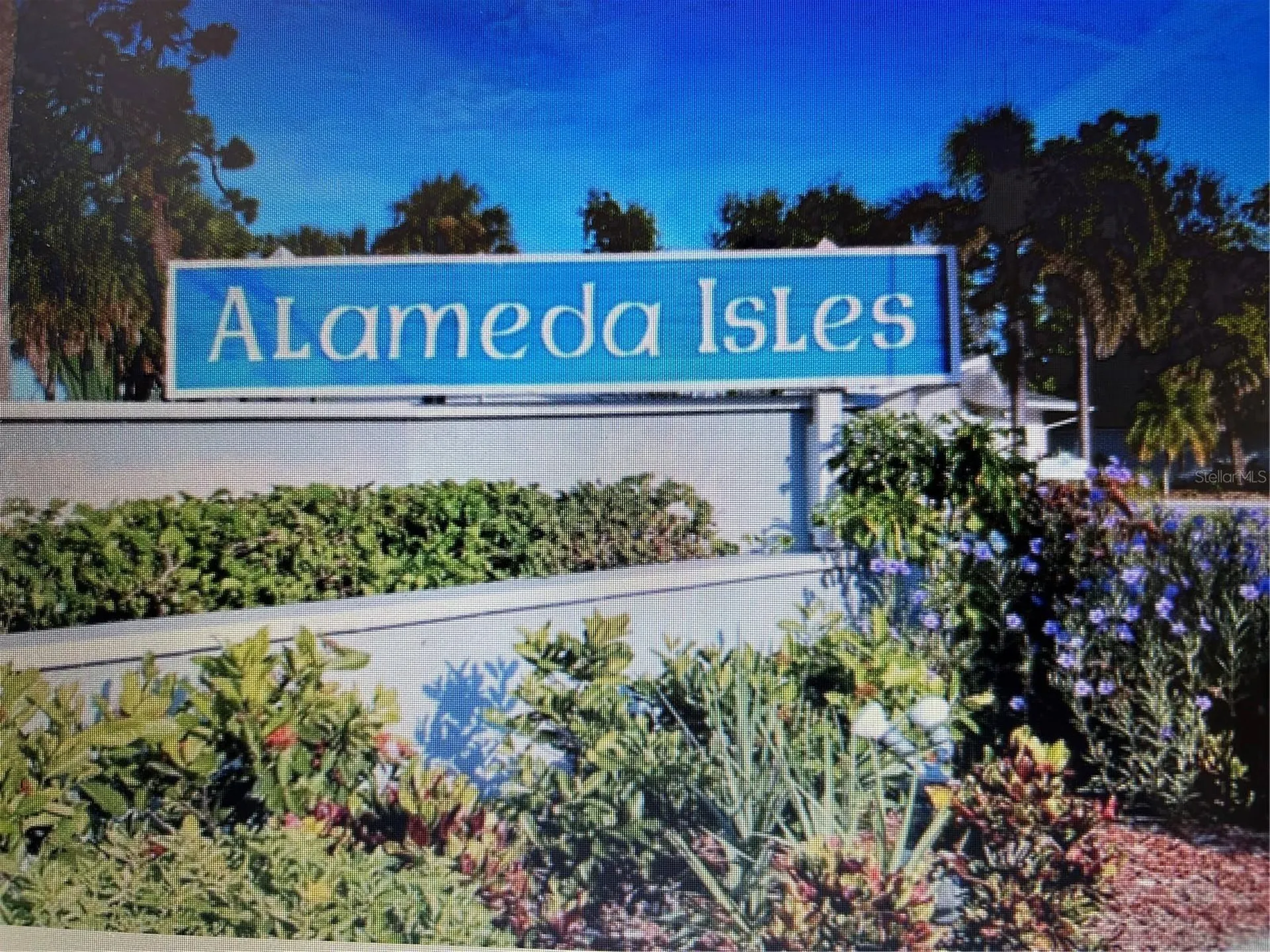 51 N Flora Vista Street Englewood FL 34223