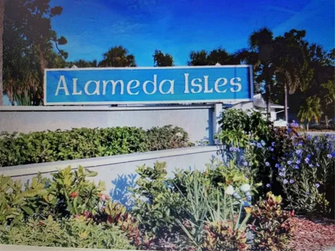 51 N Flora Vista Street Englewood FL 34223