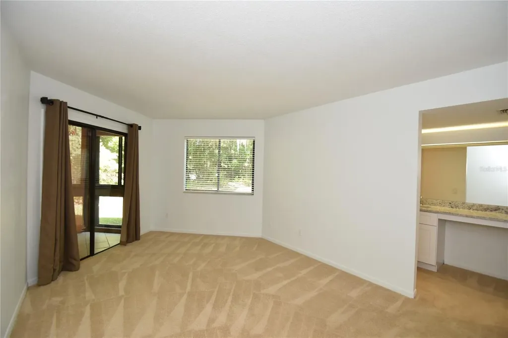 11 Surrey Court Palm Coast FL 32137
