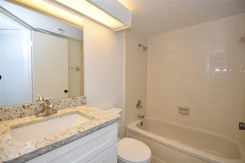 11 Surrey Court Palm Coast FL 32137