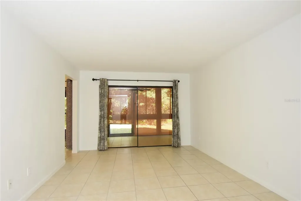 11 Surrey Court Palm Coast FL 32137