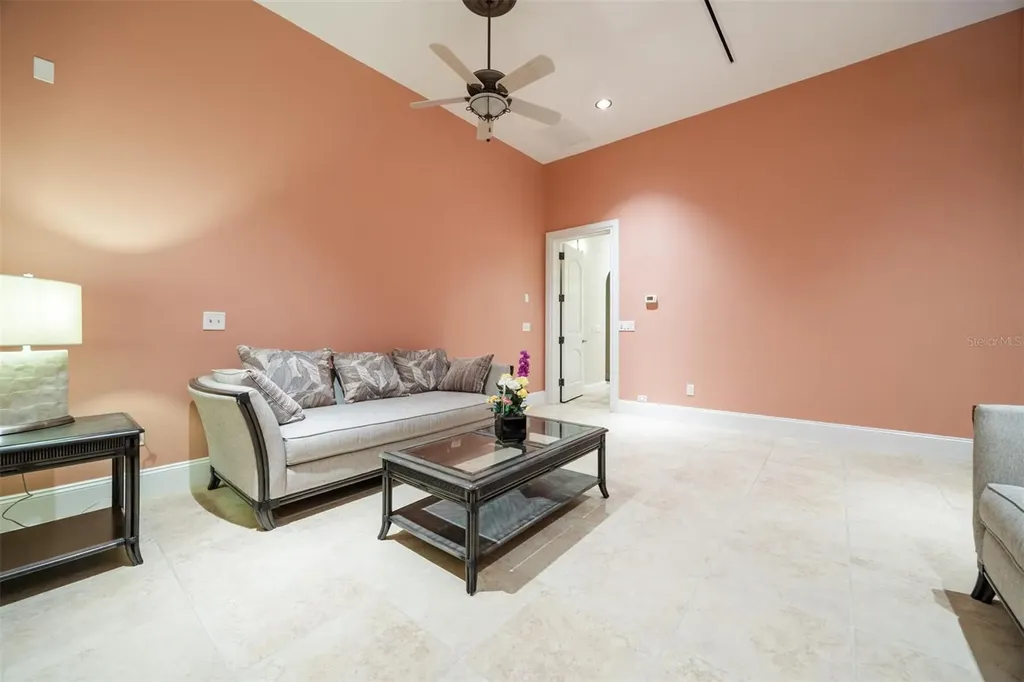 18910 NW 78th Avenue Alachua FL 32615
