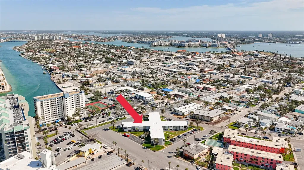 7050 Sunset Way St Pete Beach FL 33706
