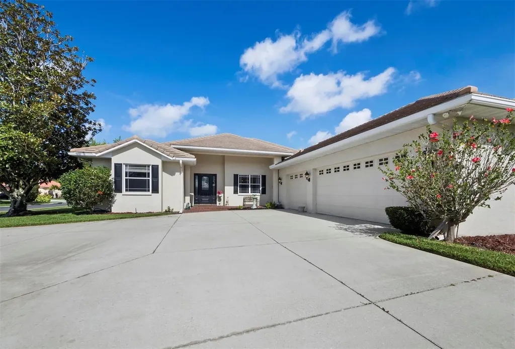 6643 Butlers Crest Drive Bradenton FL 34203