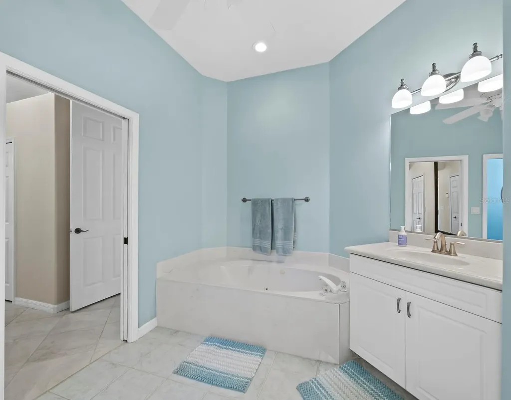 6643 Butlers Crest Drive Bradenton FL 34203