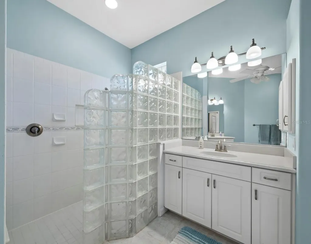 6643 Butlers Crest Drive Bradenton FL 34203