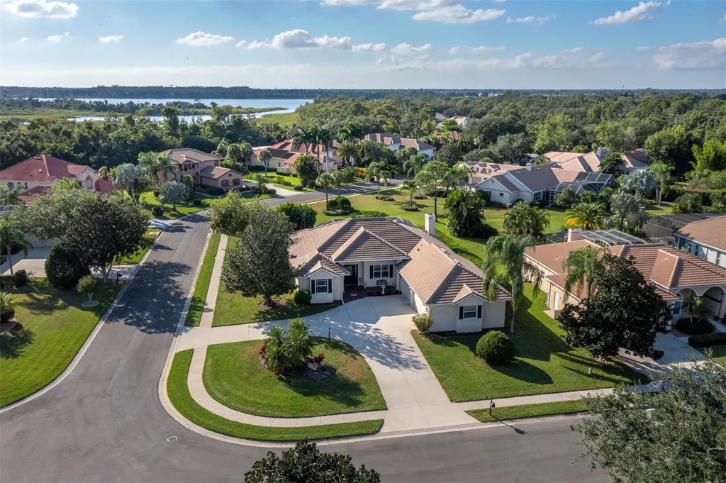 6643 Butlers Crest Drive Bradenton FL 34203