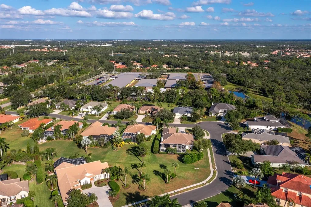 6643 Butlers Crest Drive Bradenton FL 34203
