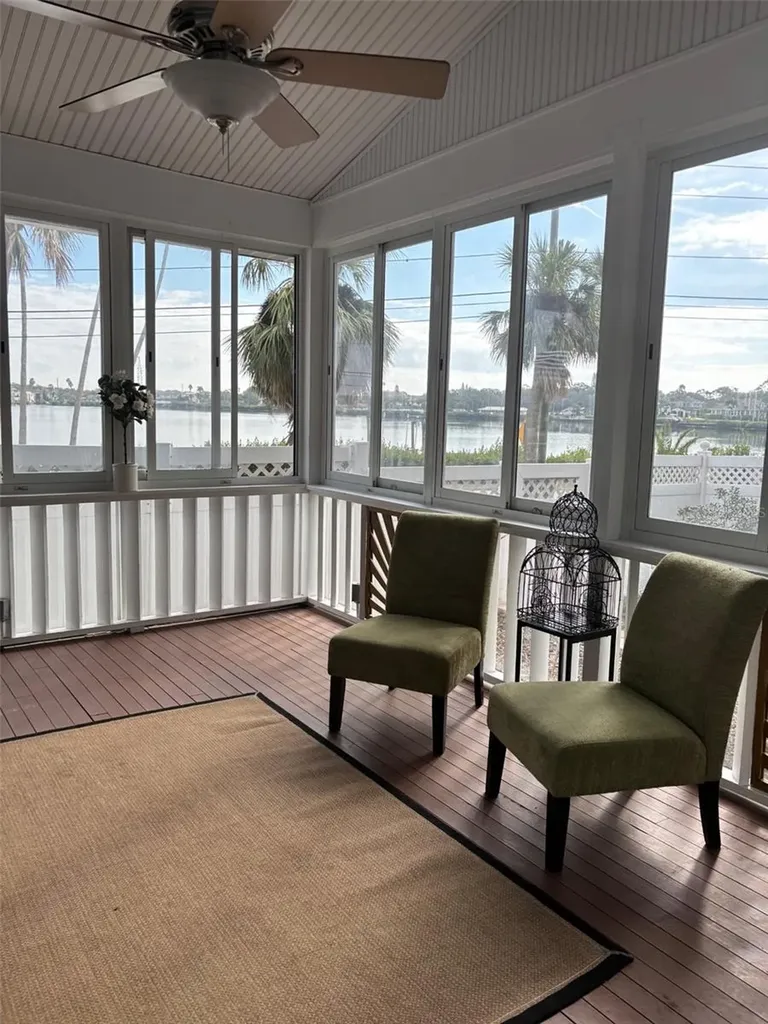 401 Whitcomb Boulevard Tarpon Springs FL 34689