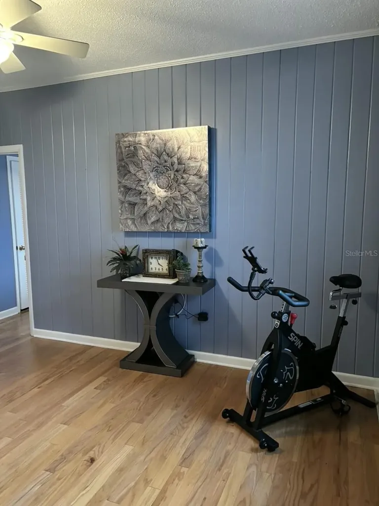 401 Whitcomb Boulevard Tarpon Springs FL 34689