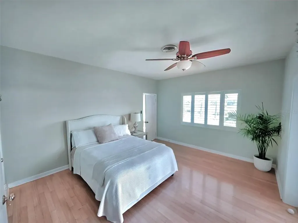 401 Whitcomb Boulevard Tarpon Springs FL 34689