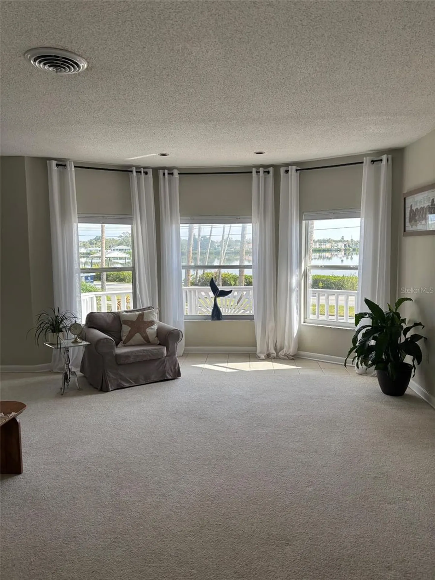 401 Whitcomb Boulevard Tarpon Springs FL 34689