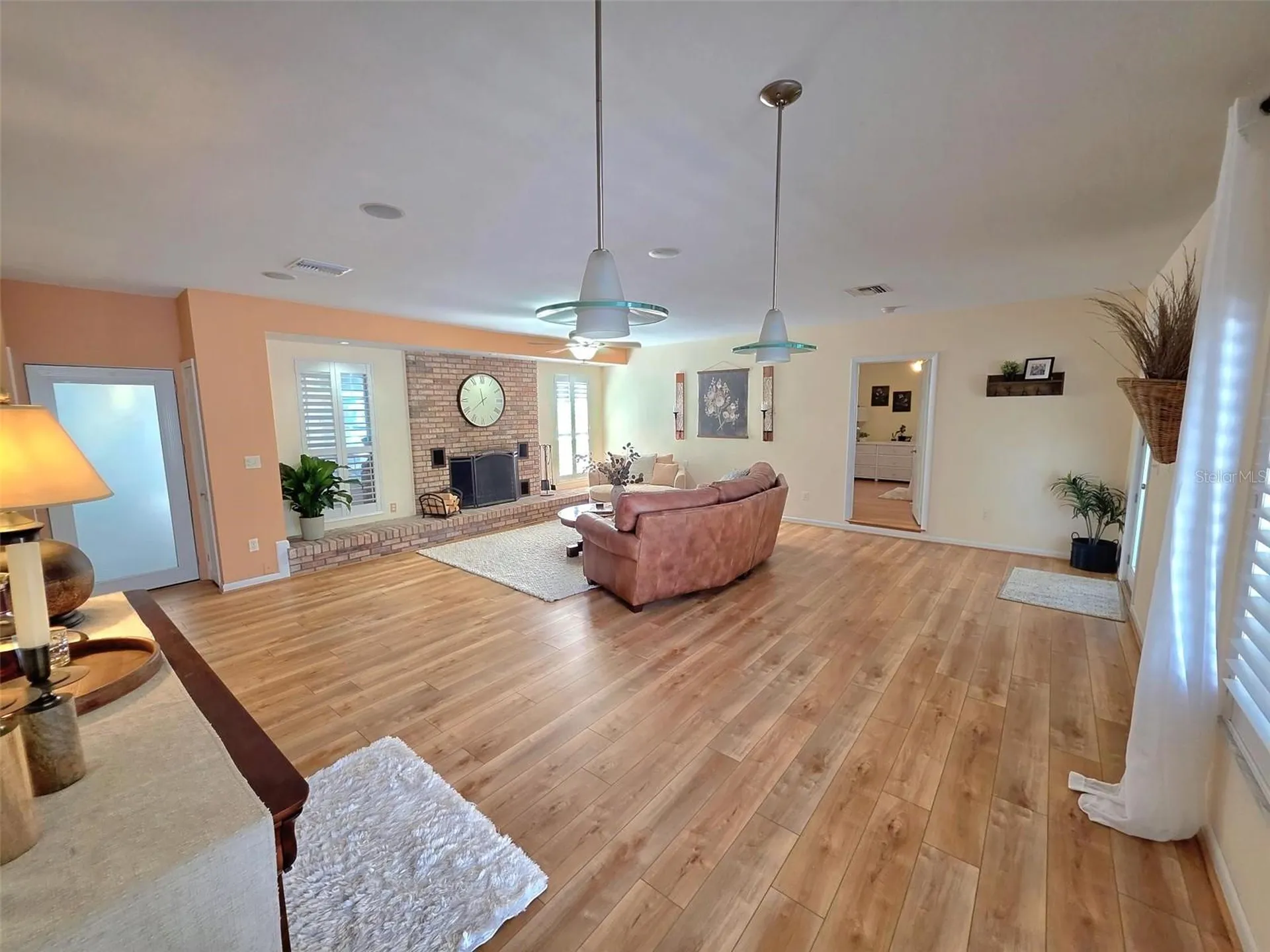 401 Whitcomb Boulevard Tarpon Springs FL 34689
