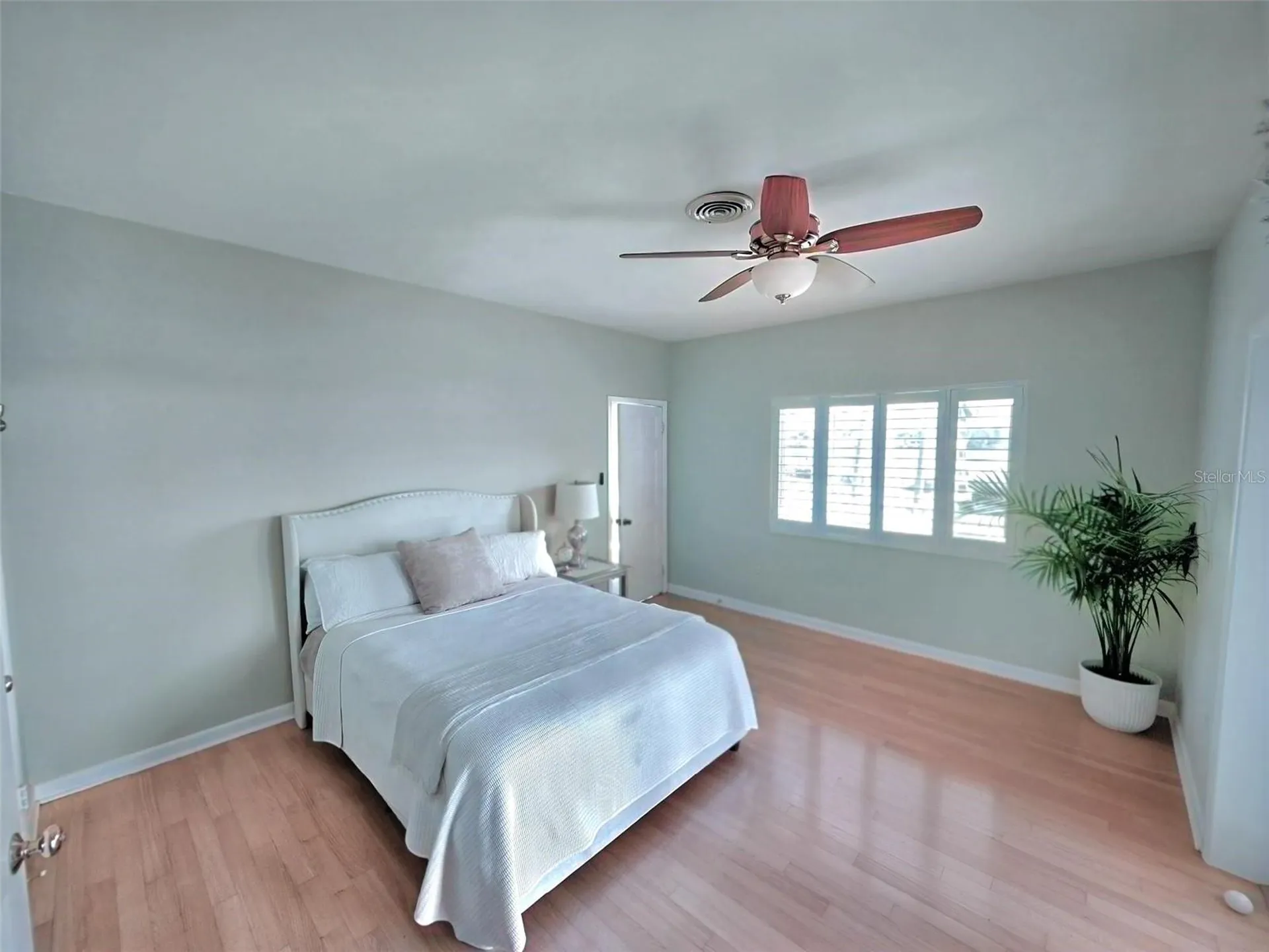 401 Whitcomb Boulevard Tarpon Springs FL 34689
