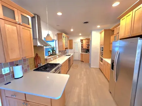 401 Whitcomb Boulevard Tarpon Springs FL 34689
