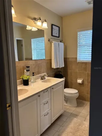 401 Whitcomb Boulevard Tarpon Springs FL 34689