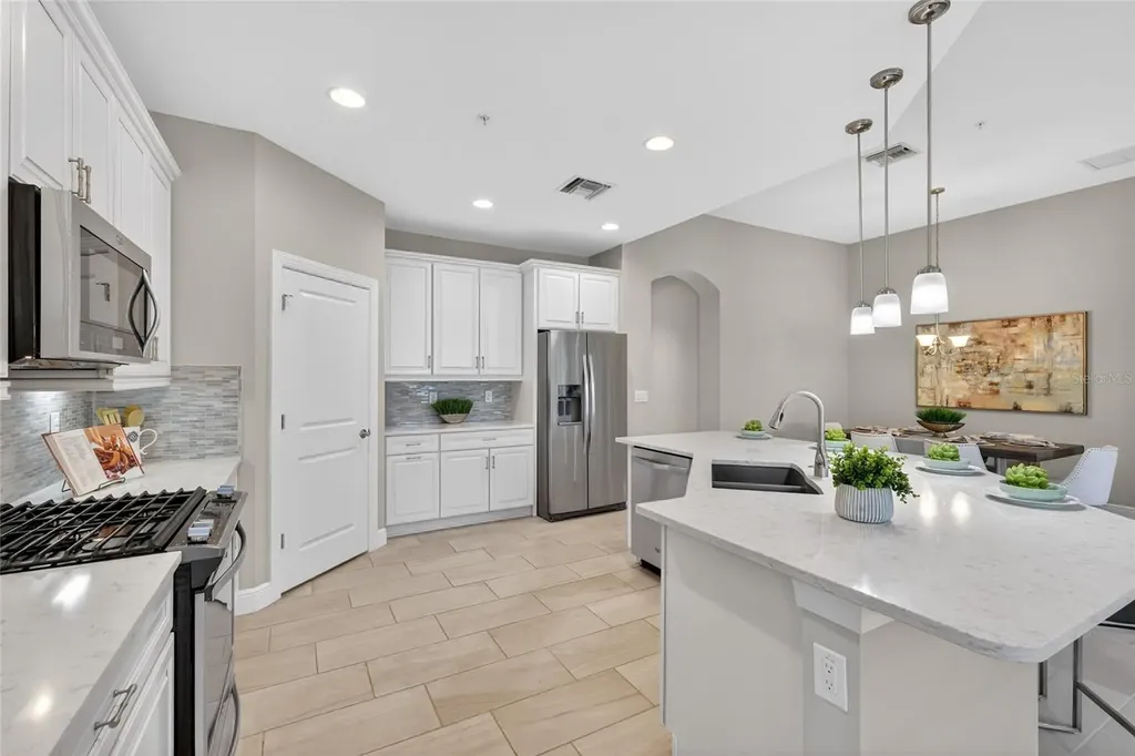 7538 Divot Loop Lakewood Ranch FL 34202