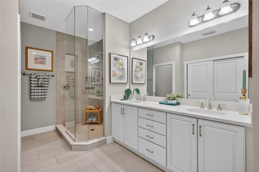 7538 Divot Loop Lakewood Ranch FL 34202