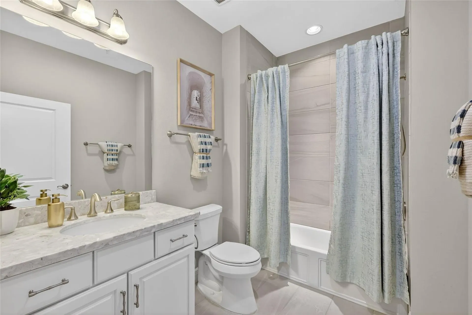 7538 Divot Loop Lakewood Ranch FL 34202