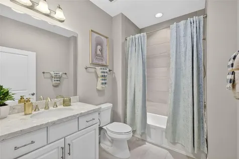 7538 Divot Loop Lakewood Ranch FL 34202