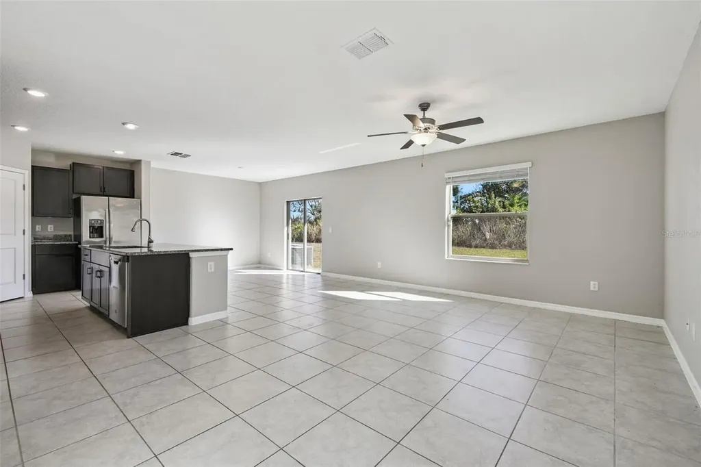 5157 White Chicory Drive Apollo Beach FL 33572