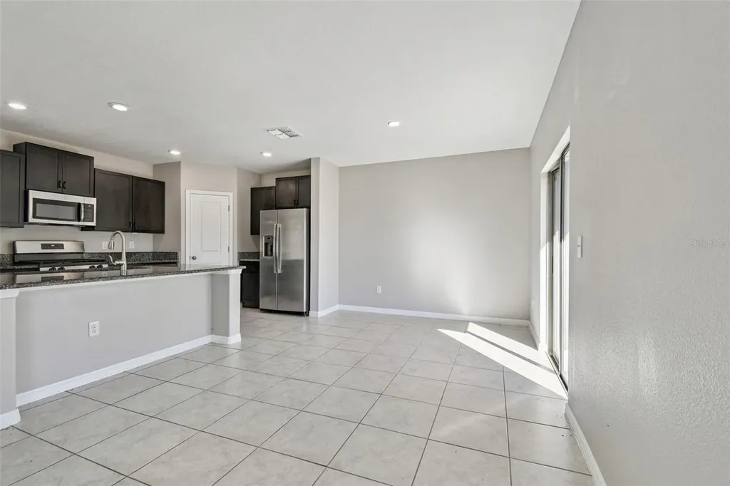 5157 White Chicory Drive Apollo Beach FL 33572