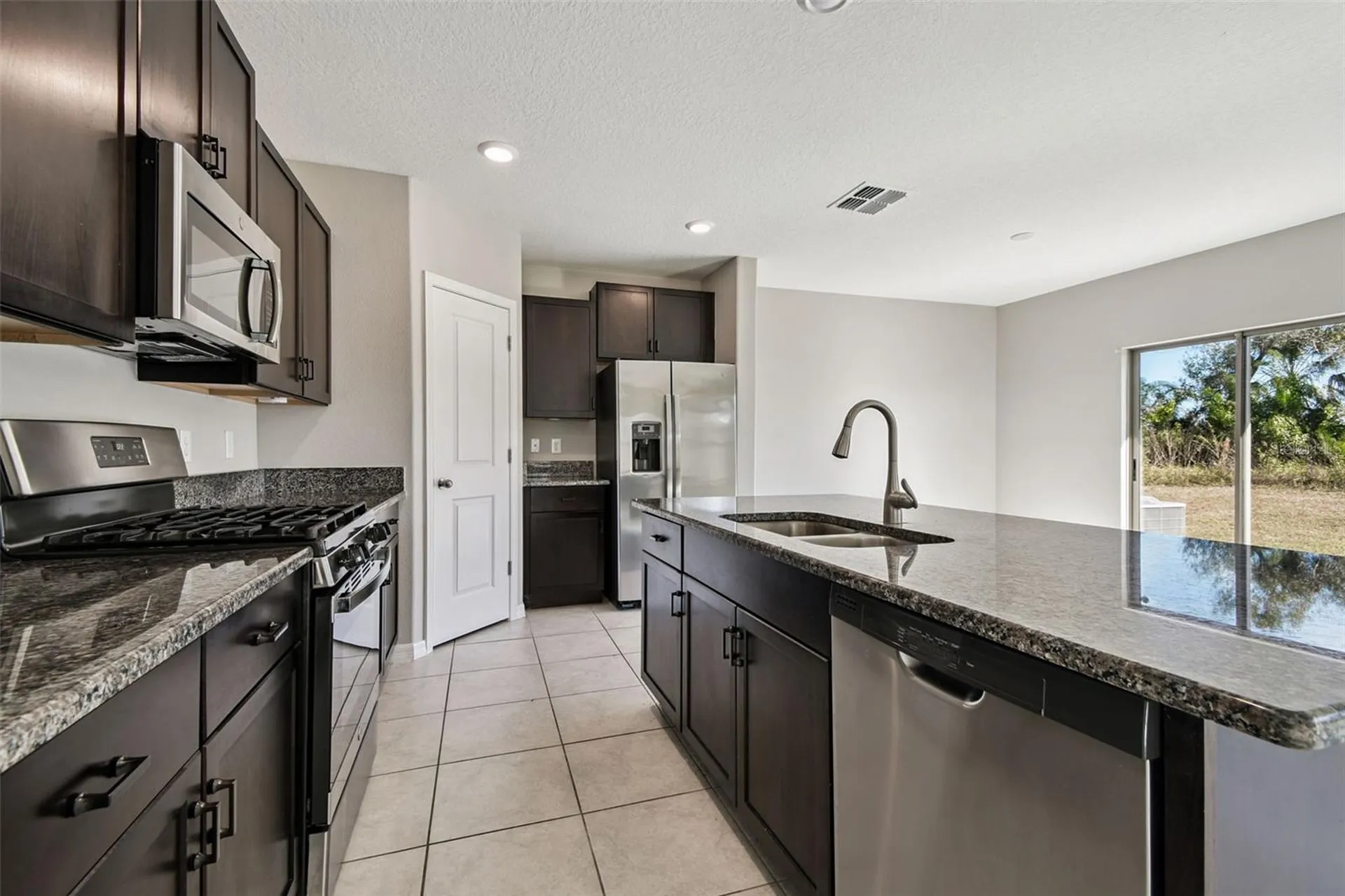 5157 White Chicory Drive Apollo Beach FL 33572