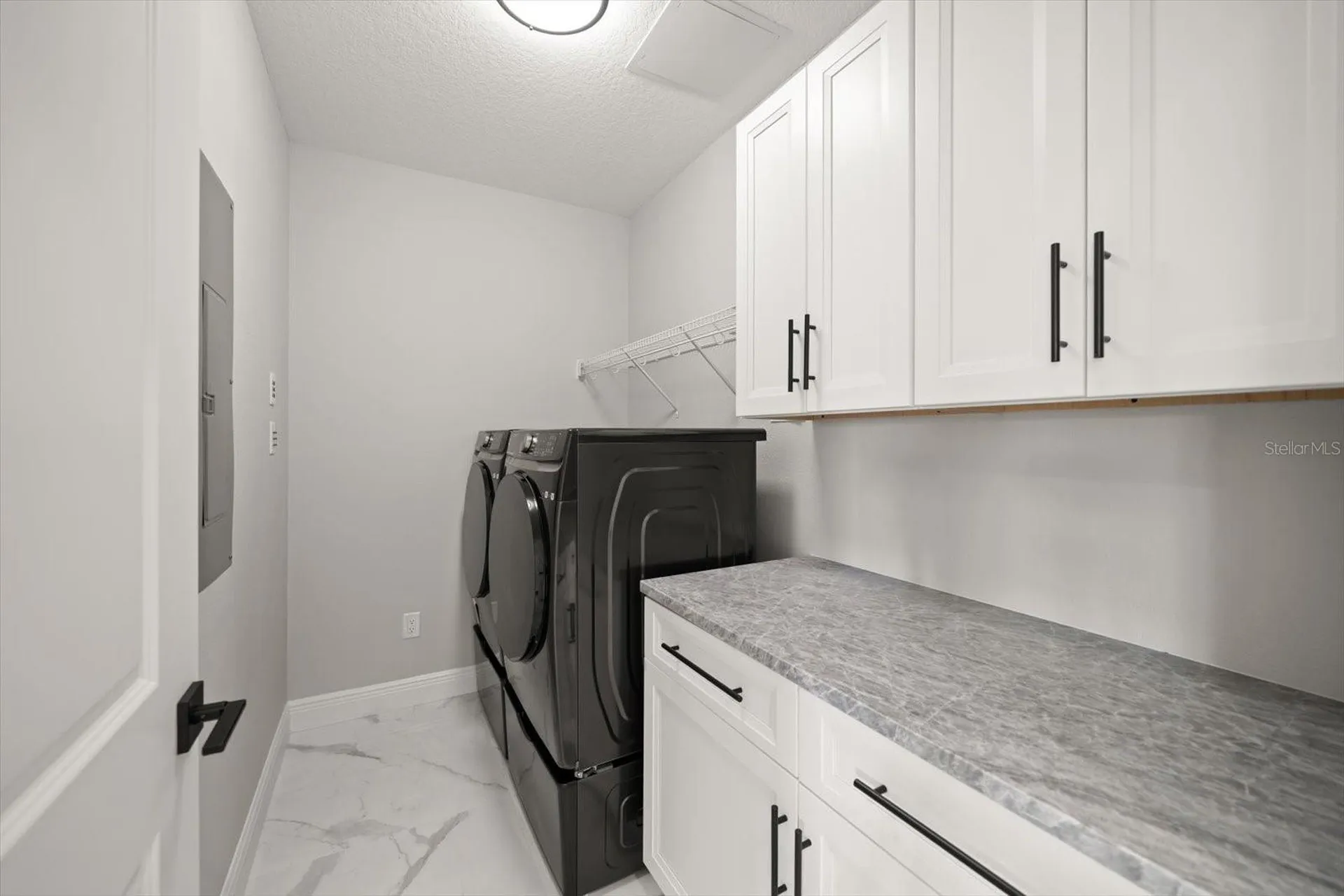 211 Dolphin Point Clearwater FL 33767