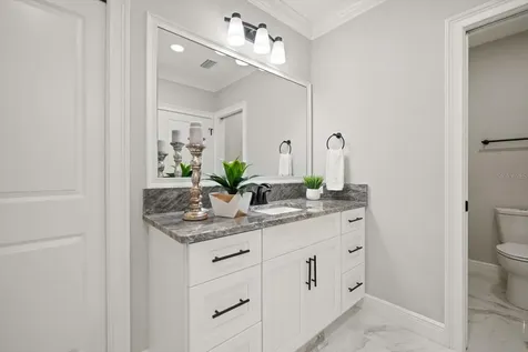 211 Dolphin Point Clearwater FL 33767