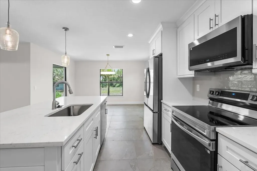 9065 Fruitland Avenue Englewood FL 34224