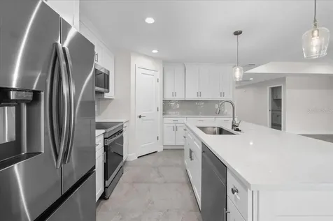 9065 Fruitland Avenue Englewood FL 34224