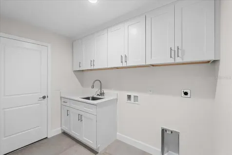 9065 Fruitland Avenue Englewood FL 34224