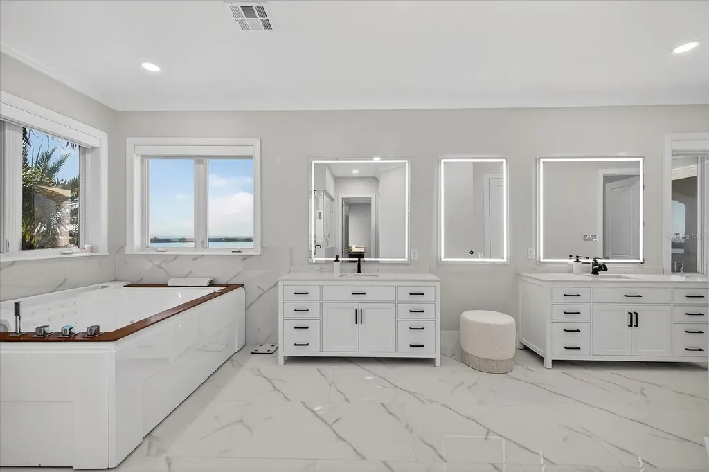 4102 Causeway Vista Drive Tampa FL 33615