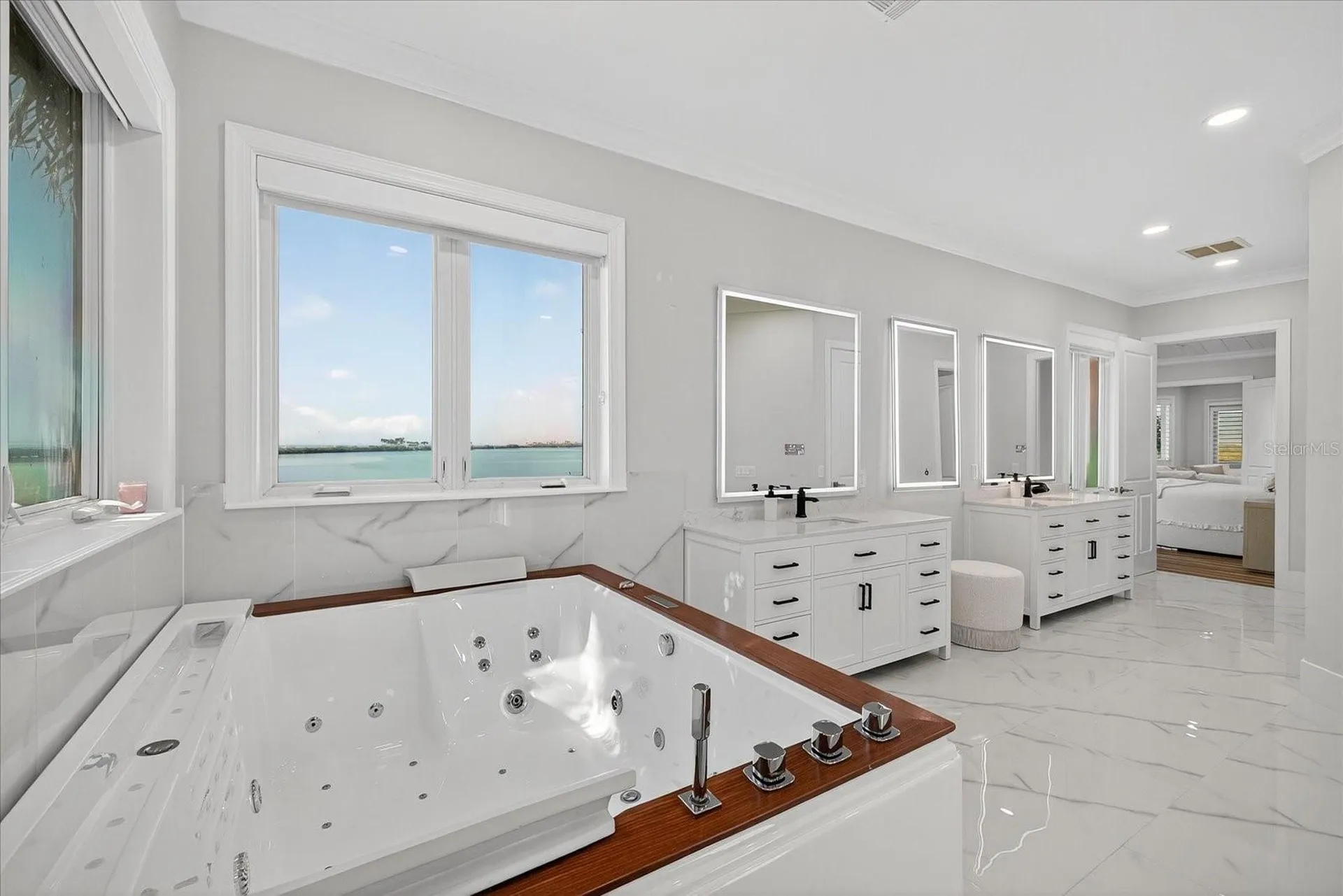 4102 Causeway Vista Drive Tampa FL 33615