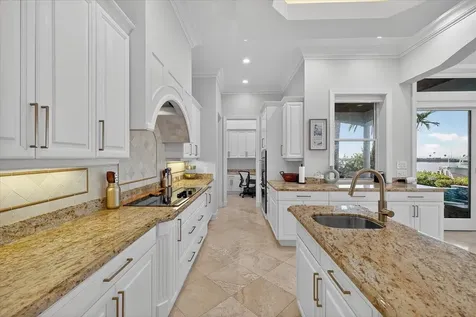 4102 Causeway Vista Drive Tampa FL 33615
