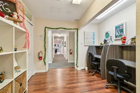 108 4th Avenue S Safety Harbor FL 34695