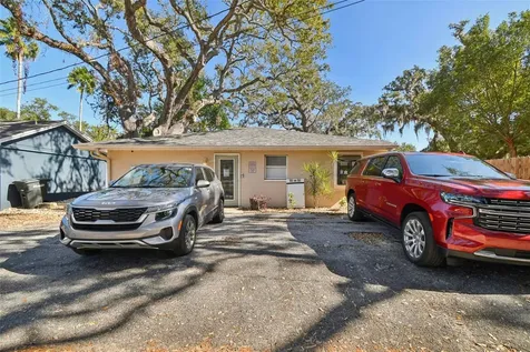 108 4th Avenue S Safety Harbor FL 34695