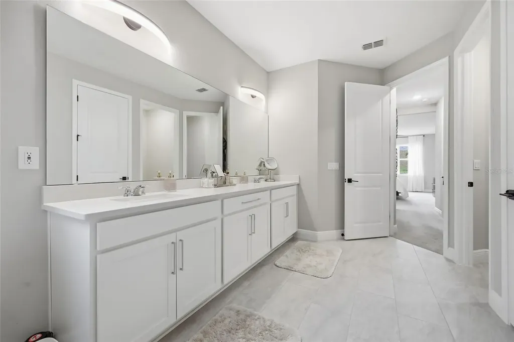 5074 Breezy Acres Street Winter Garden FL 34787