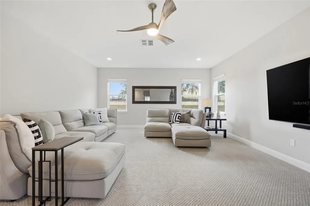 5074 Breezy Acres Street Winter Garden FL 34787