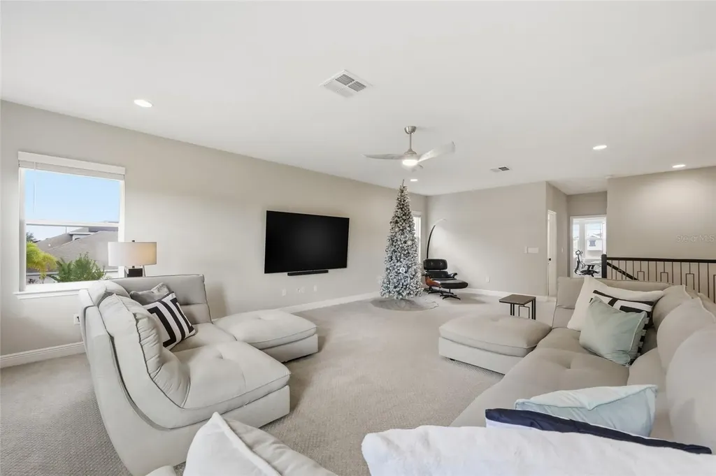 5074 Breezy Acres Street Winter Garden FL 34787