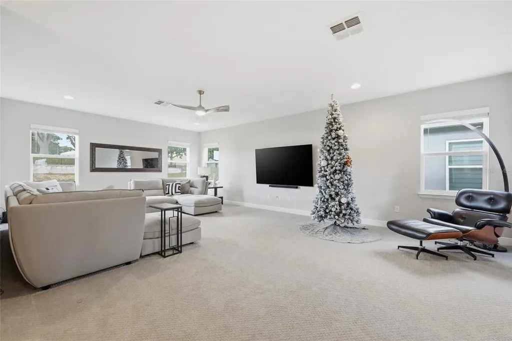 5074 Breezy Acres Street Winter Garden FL 34787