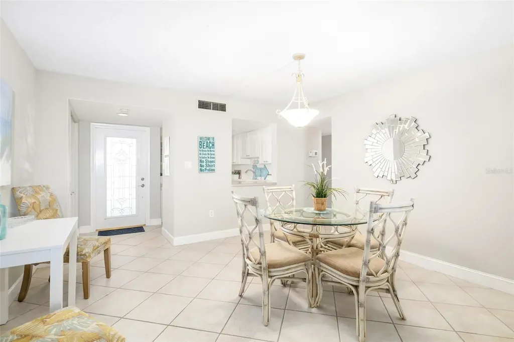 1770 Benjamin Franklin Drive Sarasota FL 34236
