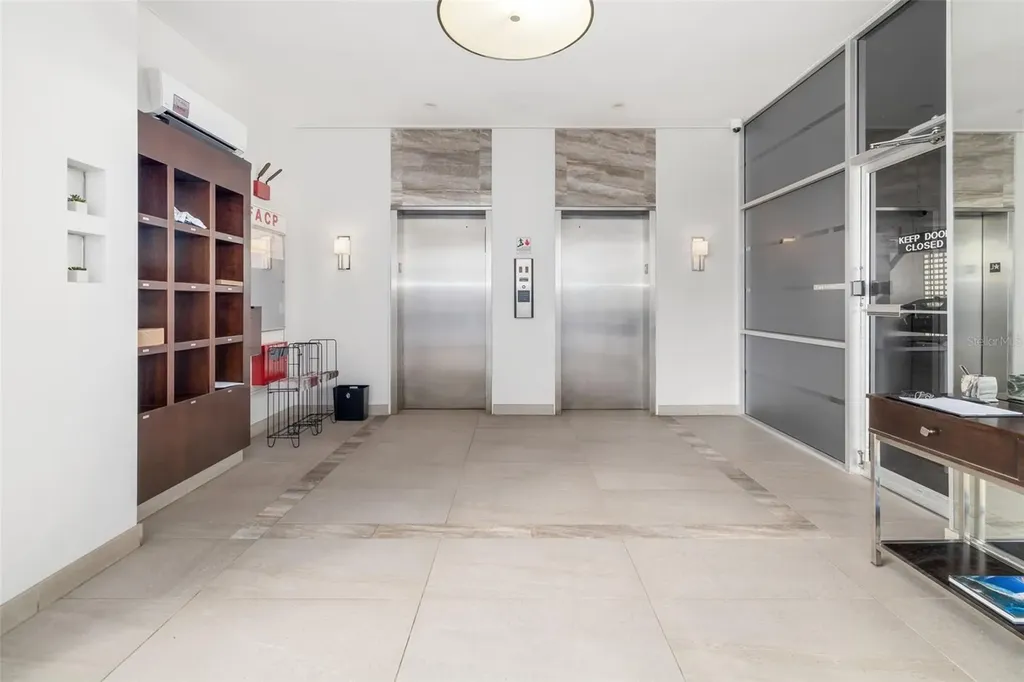 1770 Benjamin Franklin Drive Sarasota FL 34236