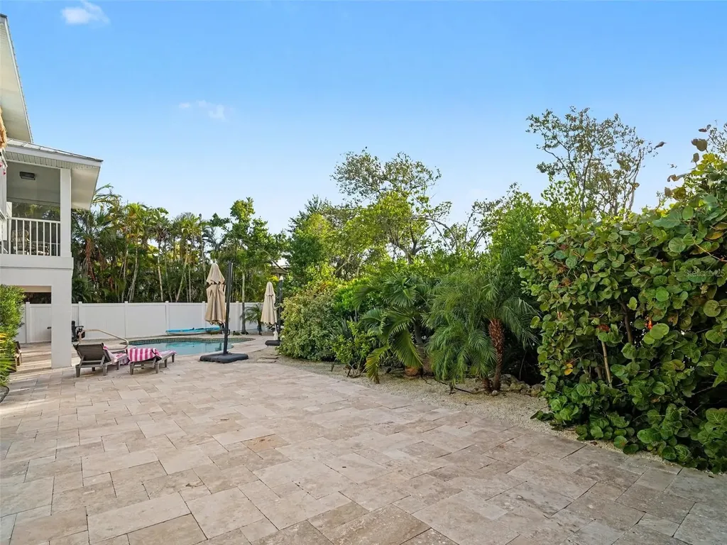 129 Hammock Road Anna Maria FL 34216