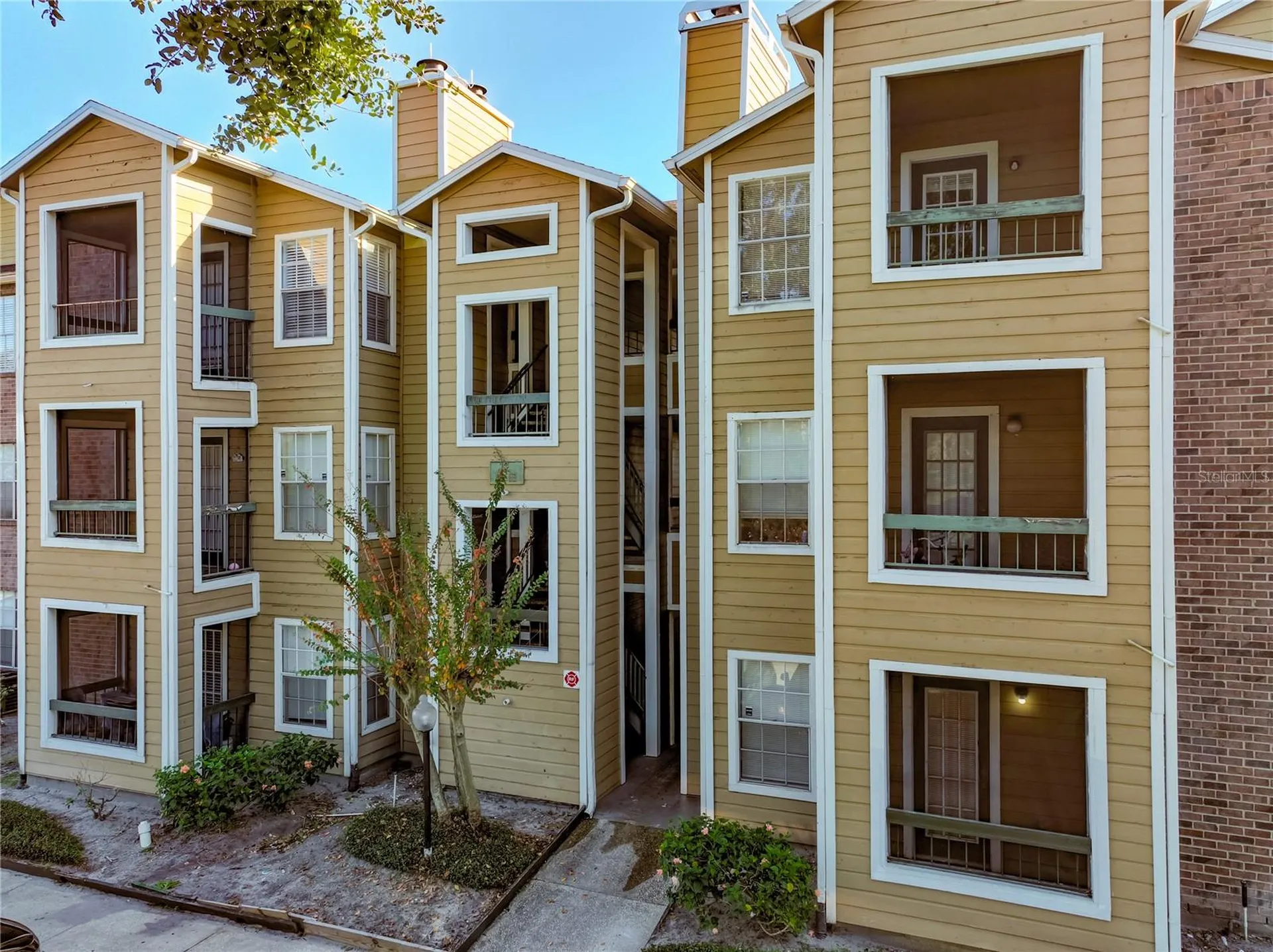 4301 Lizshire Lane Orlando FL 32822